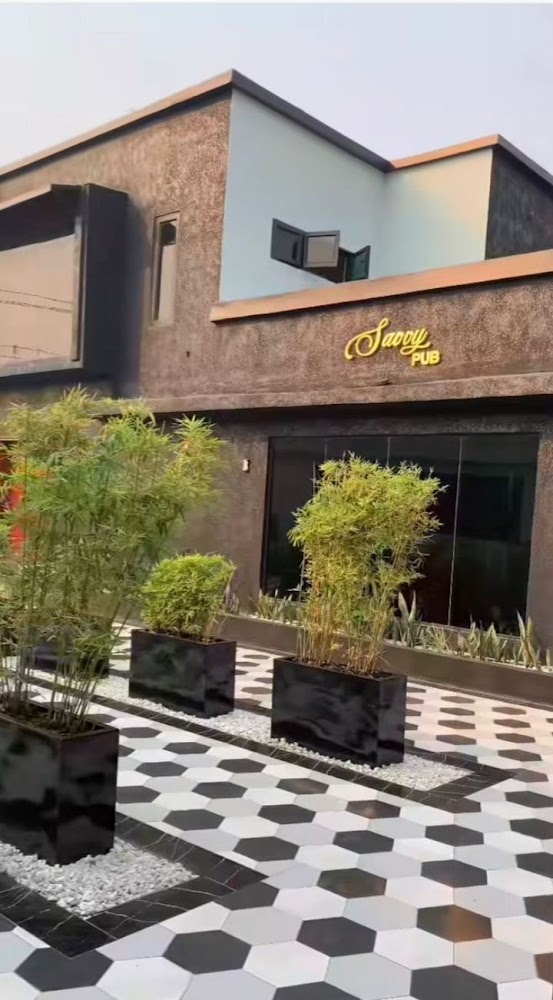 SAVVY Restaurant and lounge